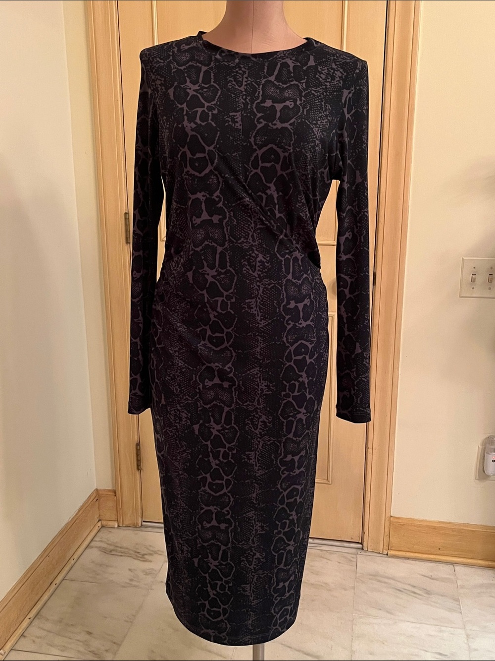 ANATOMIE Made/Italy Bodycon Party Faux Wrap Python Print Blk/Grey Midi Dress M